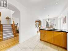 16 BARKWOOD HOLLOW | Markham Ontario | Slide Image Sixteen