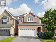16 BARKWOOD HOLLOW | Markham Ontario | Slide Image Three