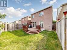 16 BARKWOOD HOLLOW | Markham Ontario | Slide Image Fifty