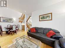 16 BARKWOOD HOLLOW | Markham Ontario | Slide Image Seven