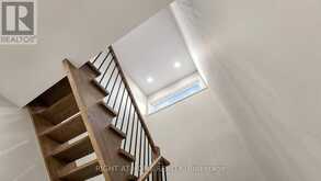 14 DIXON COURT | Barrie Ontario | Slide Image Fifteen