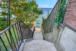 8 - 2136 OLD LAKESHORE ROAD | Burlington Ontario | Slide Image Thirty-five