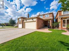 1106 HIGHGATE PLACE Mississauga Ontario, L4W 3H4