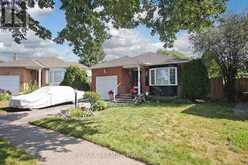 72 HOMEFIELD SQUARE | Clarington Ontario | Slide Image Two