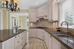 43 GRAYFIELD DRIVE | Whitchurch-Stouffville Ontario | Slide Image Eight