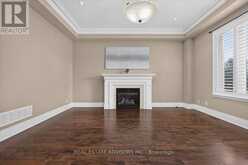 43 GRAYFIELD DRIVE | Whitchurch-Stouffville Ontario | Slide Image Thirteen