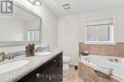 4 LISTER DRIVE | Barrie Ontario | Slide Image Fifteen
