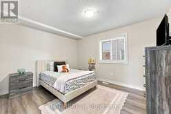 4 LISTER DRIVE | Barrie Ontario | Slide Image Seventeen