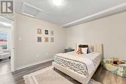 4 LISTER DRIVE | Barrie Ontario | Slide Image Eighteen