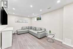 4 LISTER DRIVE | Barrie Ontario | Slide Image Twenty-five