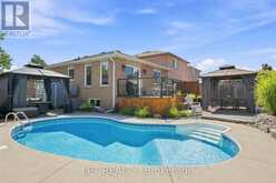4 LISTER DRIVE | Barrie Ontario | Slide Image Thirty-one