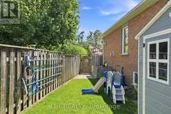 4 LISTER DRIVE | Barrie Ontario | Slide Image Thirty-eight