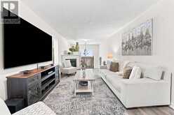 4 LISTER DRIVE | Barrie Ontario | Slide Image Seven