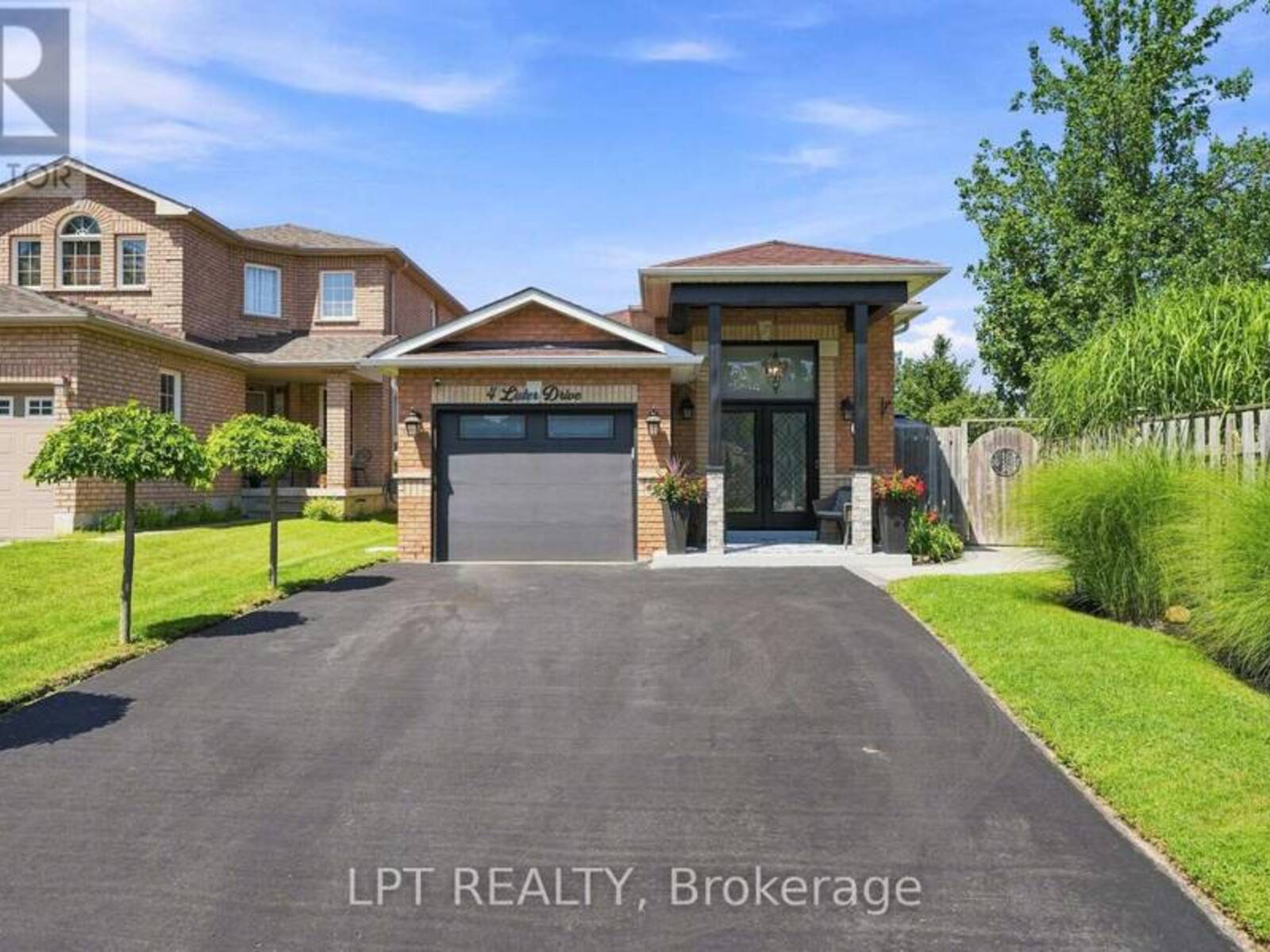 4 LISTER DRIVE, Barrie, Ontario L4N 0L5