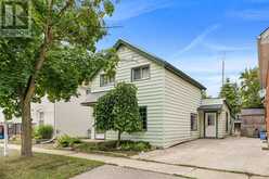 126 CAYUGA STREET | Brantford Ontario | Slide Image Three