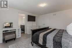 11 COOLEY GROVE | Hamilton Ontario | Slide Image Thirty-one