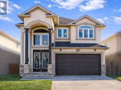 153 MEDICI LANE Hamilton Ontario, L9B 0G7