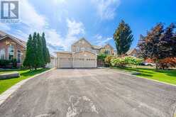 352 CROFTERS ROAD | Vaughan Ontario | Slide Image Two