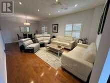 5847 SUMMERSIDE DRIVE | Mississauga Ontario | Slide Image Five