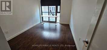 707 - 112 KING STREET | Hamilton Ontario | Slide Image Eight