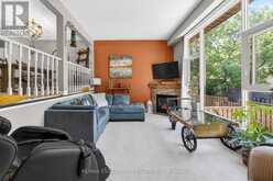 31 - 23 WATSONS LANE | Dundas Ontario | Slide Image Five