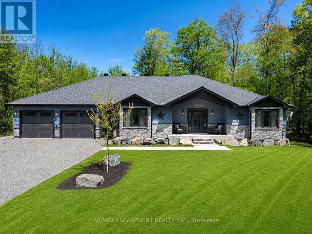 1068 XAVIER STREET Gravenhurst Ontario, P0E 1G0 - 6 Bedrooms Home For Sale