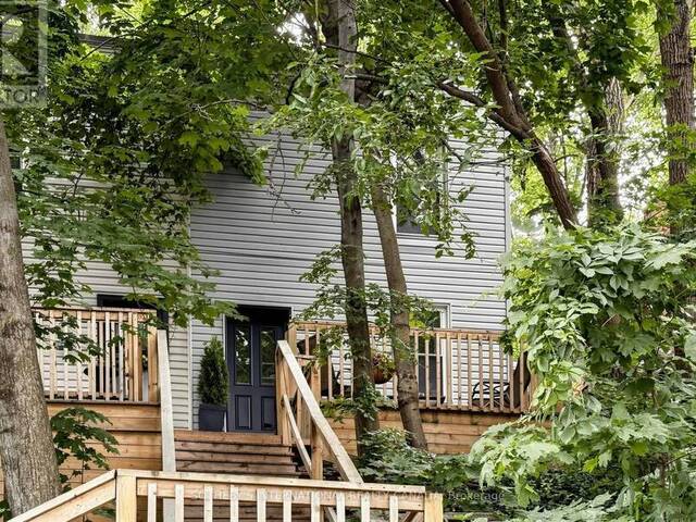 24 PATRICK STREET Hamilton Ontario, L8N 1Z5 - 2 Bedrooms Home For Sale