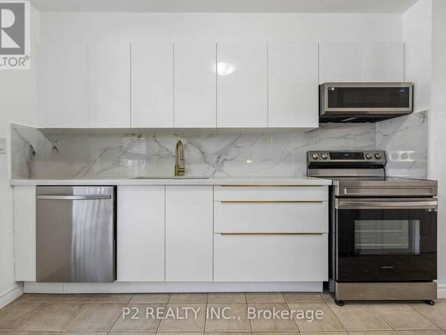 22-25 GOSFORD BLVD. BOULEVARD N Toronto Ontario, M3N 2G7 - 4 Bedrooms Condo For Sale