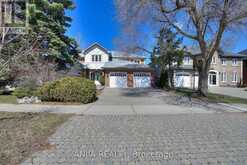 22 CHILTERN HILL | Richmond Hill Ontario | Slide Image Sixteen