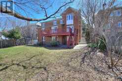 22 CHILTERN HILL | Richmond Hill Ontario | Slide Image Twenty-three