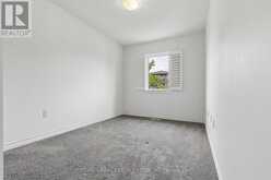 30 - 30 OLDFIELD DRIVE | Guelph Ontario | Slide Image Thirty