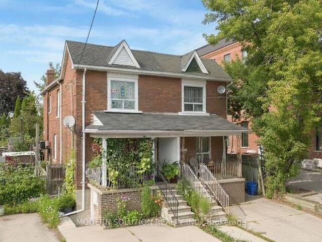 2 ROCKWELL AVENUE Toronto Ontario, M6N 1N3 - 4 Bedrooms Home For Sale