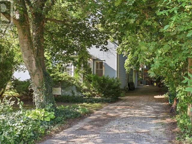 152 COMMERCIAL STREET Milton Ontario, L9T 2J2 - 3 Bedrooms Home For Sale
