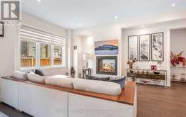 79 MEVIRA GARDENS | Oakville Ontario | Slide Image Ten