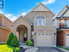 215 WILLOWBROOK DRIVE Whitby Ontario, L1R 2Y7