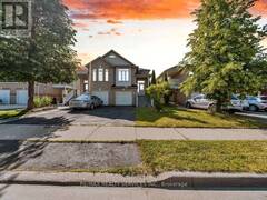 101 RIVER ROCK CRESCENT Brampton Ontario, L7A 2W4