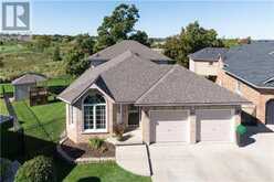 3 VINEBERG DRIVE | Hamilton Ontario | Slide Image One