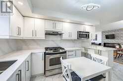 3 VINEBERG DRIVE | Hamilton Ontario | Slide Image Thirteen