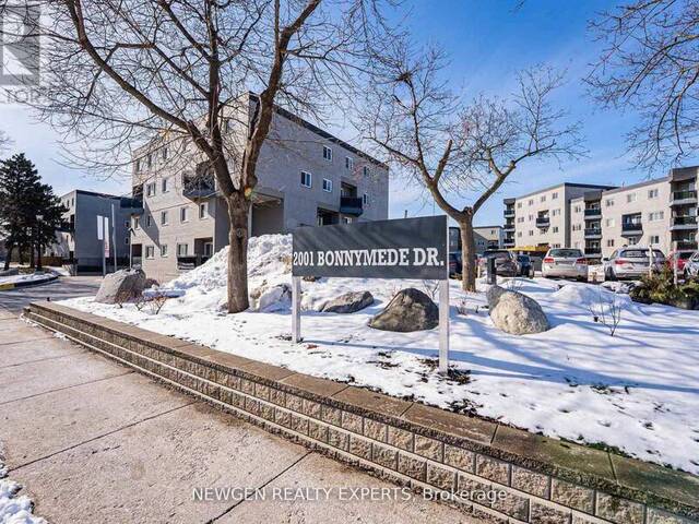 88 - 2001 BONNYMEDE DRIVE Mississauga Ontario, L5J 4H8 - 3 Bedrooms Condo For Sale