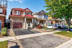 69 RAMPART CRESCENT | Whitby Ontario | Slide Image Three