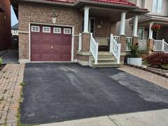 69 RAMPART CRESCENT Whitby Ontario, L1P 1T7