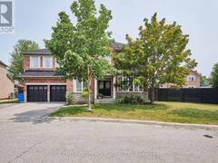 8 MACKELLER COURT Ajax Ontario, L1T 0G2