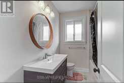 6 GREYABBEY TRAIL | Toronto Ontario | Slide Image Twelve