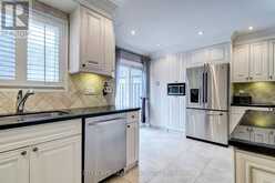 353 SPARROW CIRCLE | Pickering Ontario | Slide Image Ten