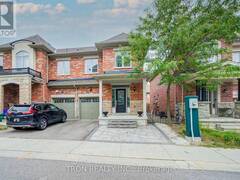 33 MAZARINE LANE Richmond Hill Ontario, L4S 0G2