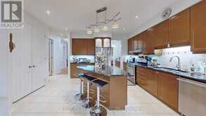 69 DIAMOND JUBILEE DRIVE | Markham Ontario | Slide Image Eleven