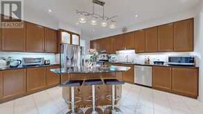 69 DIAMOND JUBILEE DRIVE | Markham Ontario | Slide Image Twelve