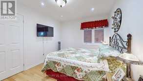 69 DIAMOND JUBILEE DRIVE | Markham Ontario | Slide Image Twenty