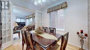 69 DIAMOND JUBILEE DRIVE | Markham Ontario | Slide Image Nine