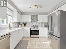 9 CARNESS CRESCENT | Georgina Ontario | Slide Image Seventeen